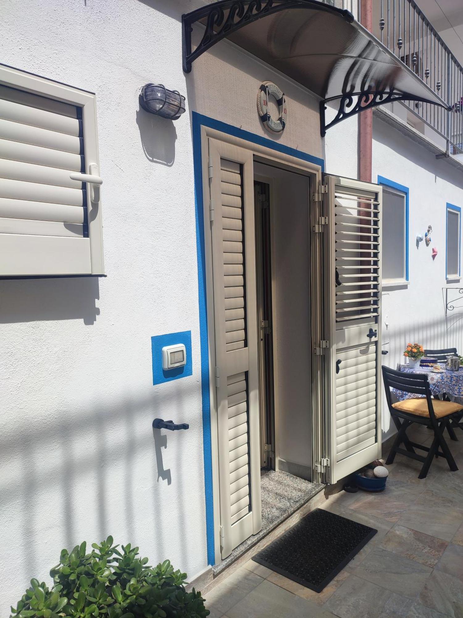 Appartamento Meduse Cala Gonone Habitación foto